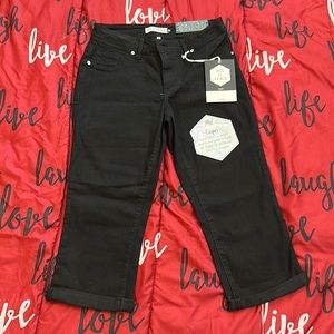 Ava & Alex missy capri size 6